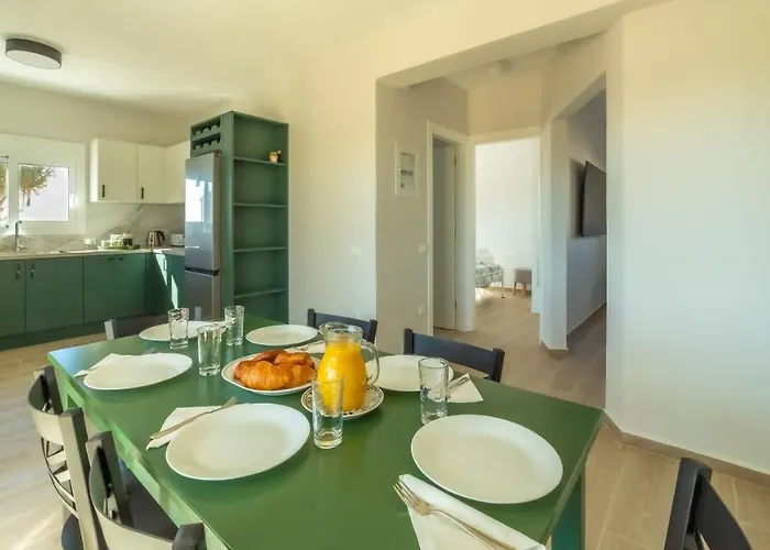 Kefalonian Gems * Pesádha