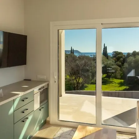 Kefalonian Gems * Pesadha